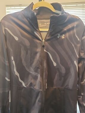 Under Armour KIDS XL Black & Charcoal Performance Full-Zip Jacket